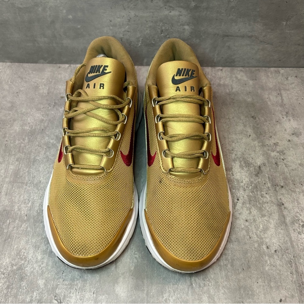 Nike Air Max Jewell Sneakers 910313-700 Womens sz 9.5 - gold - Picture 2 of 6
